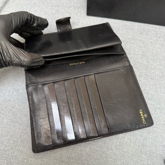 ❌SOLD❌AUTHENTIC CHANEL Black Caviar Wallet  with Box & Card & adjustable Chains✨ - Picture 13 of 17